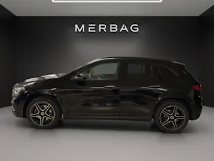 Mercedes-Benz GLA 180 7G-DCT