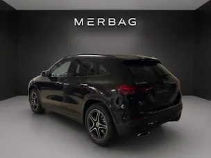 Mercedes-Benz GLA 180 7G-DCT