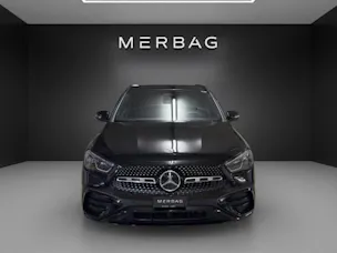 Mercedes-Benz GLA 180 7G-DCT