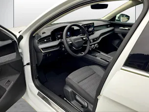 Škoda Superb Combi 2.0 TDi Selection 4x4 DSG