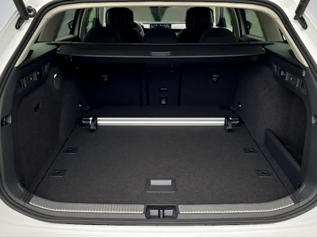 Škoda Superb Combi 2.0 TDi Selection 4x4 DSG