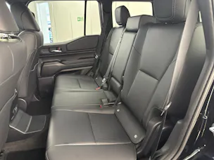 Toyota Land Cruiser 2.8 D 48V Style