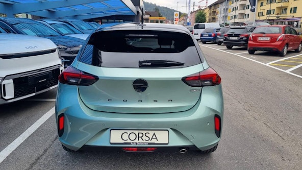 Vehicle image 5 Vehicle image 5