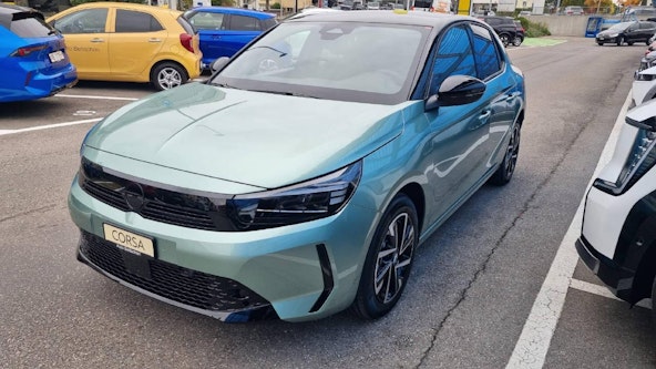 Vehicle image 10 Vehicle image 10