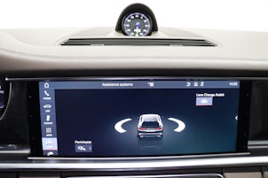 Vehicle image PORSCHE Panamera Sport Turismo 2.9 V6 4 E-Hybrid