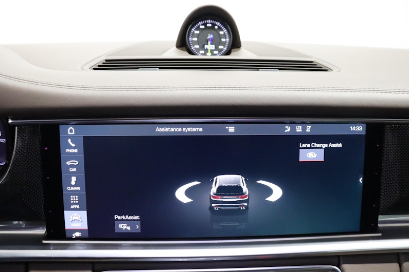 Vehicle image PORSCHE PANAMERA