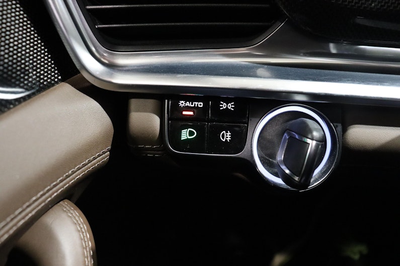 Vehicle image PORSCHE PANAMERA