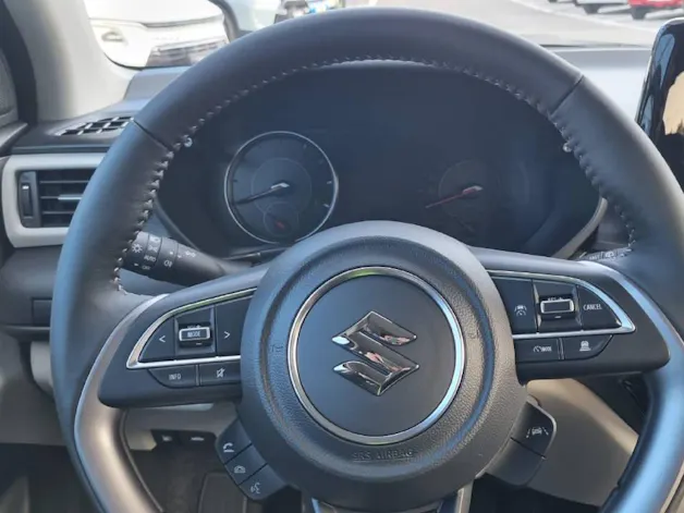 Suzuki Swift 1.2 Tradizio Top Hybrid 4x4