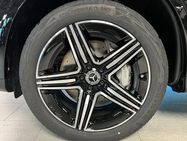 Mercedes-Benz GLC 300 AMG Line 4matic