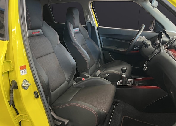 Vehicle image 9 Vehicle image 9