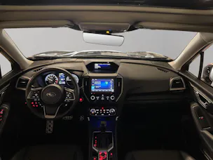 Subaru Forester Station 2.0i e-Boxer Luxury