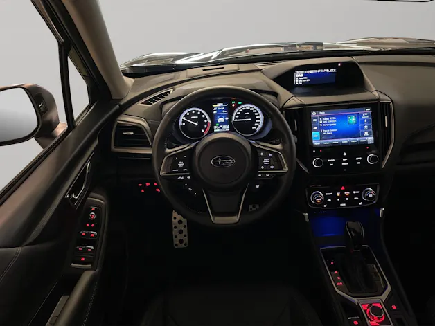 Subaru Forester Station 2.0i e-Boxer Luxury