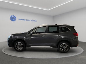 Vehicle image SUBARU Forester Station 2.0i e-Boxer Luxury