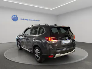 Subaru Forester Station 2.0i e-Boxer Luxury
