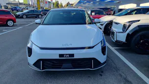 Kia EV4 81 kWh Earth+