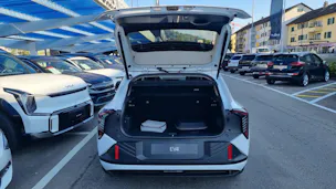 Kia EV4 81 kWh Earth+