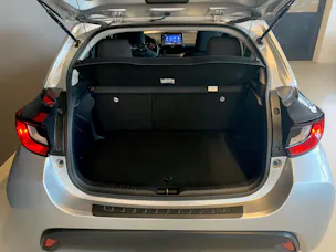 Toyota Yaris 1.5 VVT-i HSD Comfort