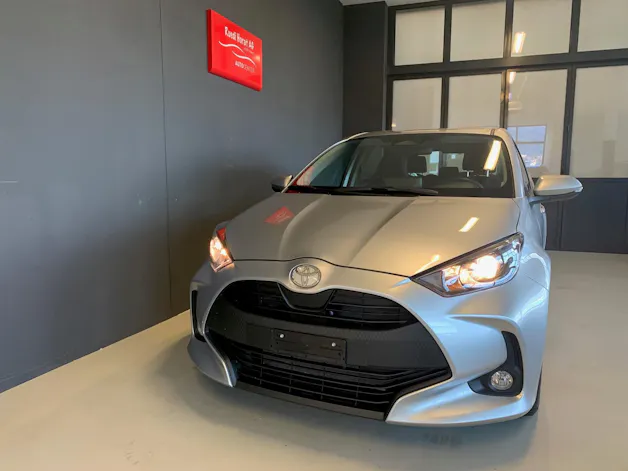Toyota Yaris 1.5 VVT-i HSD Comfort
