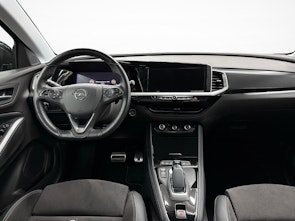 Vehicle image OPEL Grandland 1.6 T PHEV GSE