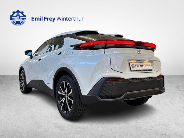 Vehicle image TOYOTA C-HR