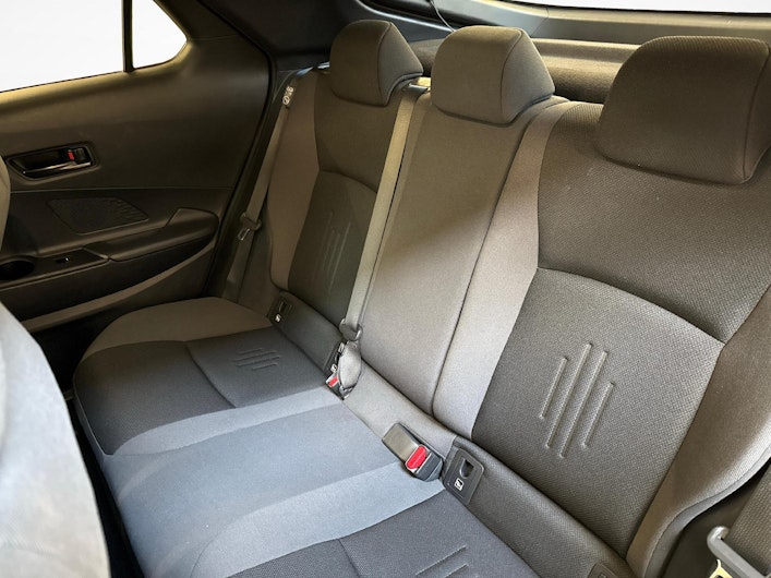 Vehicle image TOYOTA C-HR