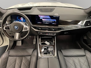 Vehicle image BMW X5 50e xDrive SAG