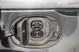 Vehicle image LAND ROVER Range Rover Evoque 1.5 T 300e Bronze Collection