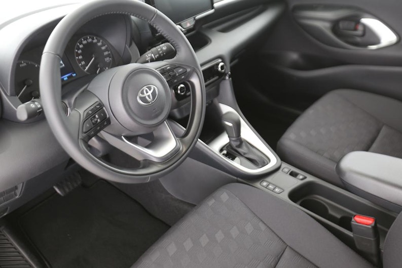 Vehicle image TOYOTA YARIS