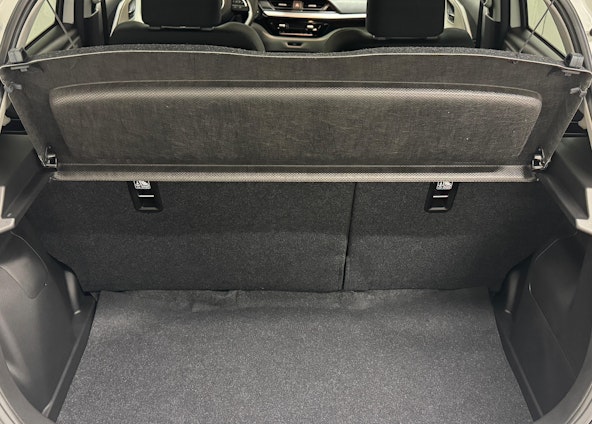 Vehicle image 9 Vehicle image 9