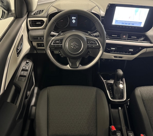 Vehicle image SUZUKI SWIFT