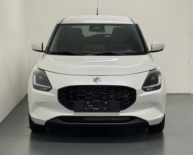 Vehicle image SUZUKI SWIFT