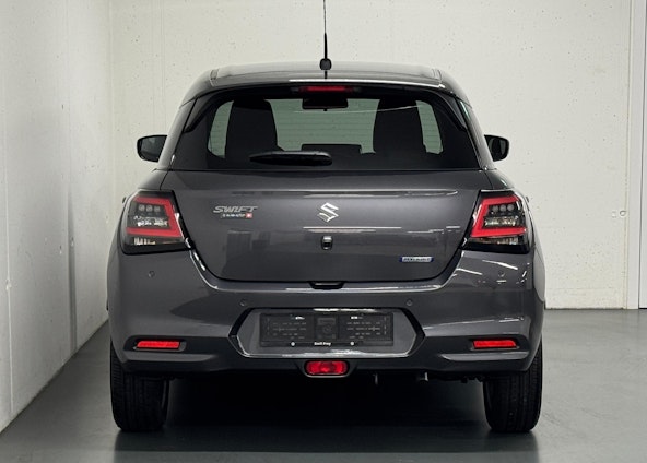 Vehicle image 10 Vehicle image 10