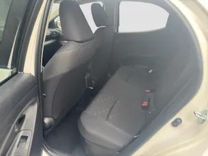 Toyota Yaris 1.5 VVT-i HSD Trend