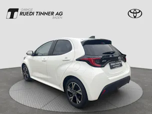 Toyota Yaris 1.5 VVT-i HSD Trend