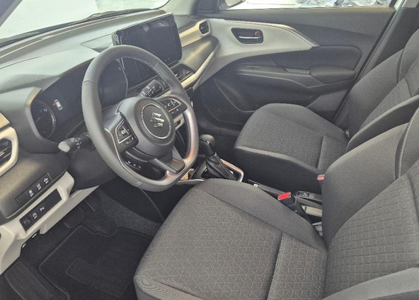 Vehicle image 6 Vehicle image 6