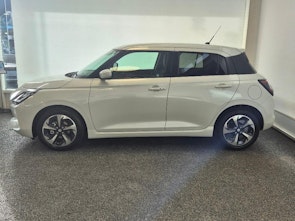 Vehicle image SUZUKI Swift 1.2 Compact Top Hybrid