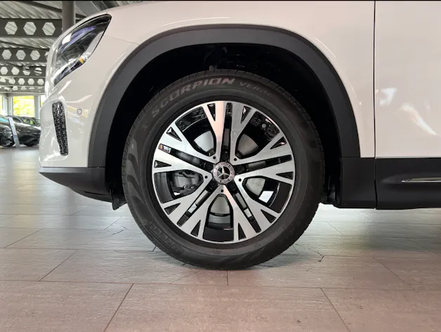 Mercedes-Benz GLB 180 Progressive