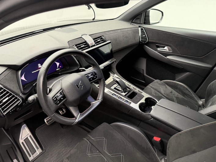 Vehicle image DS AUTOMOBILES DS7