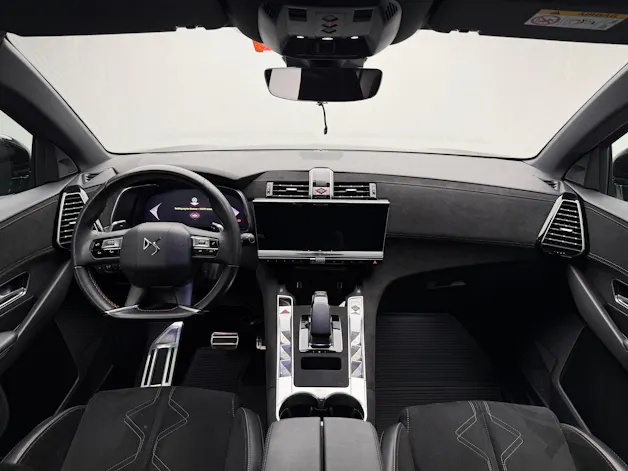 DS Automobiles 7 1.6 E-Tense Ligne Noire 4x4