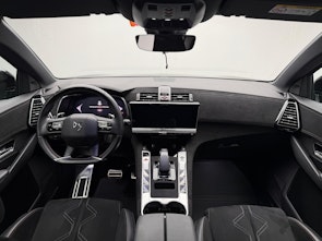 Fahrzeugbild DS AUTOMOBILES 7 1.6 E-Tense Ligne Noire 4x4