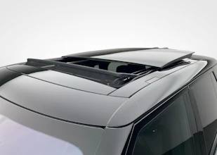 https://vehicle.imgix.net/4040719/8a555206-cb0d-4e8a-92e1-094b1ab29018.jpg