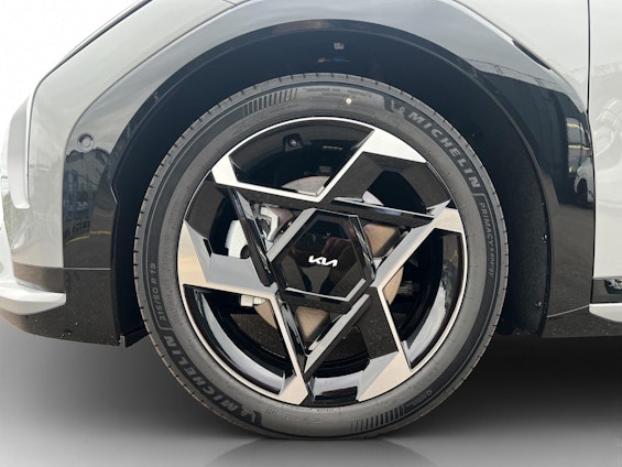 Vehicle image 11 Vehicle image 11