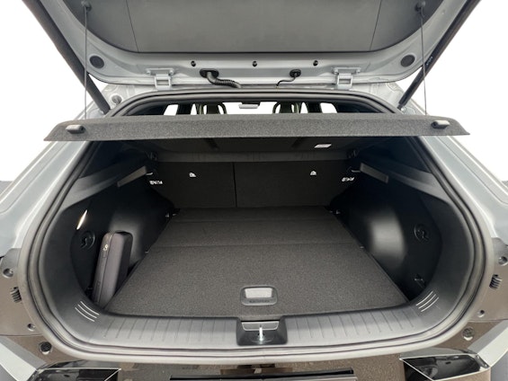 Vehicle image 10 Vehicle image 10