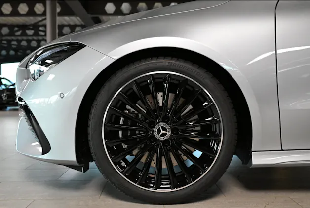 Mercedes-Benz CLA 250 AMG Line 4matic