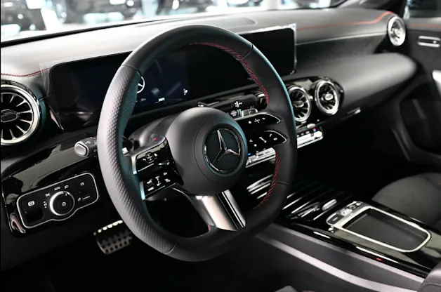 Mercedes-Benz CLA 250 AMG Line 4matic
