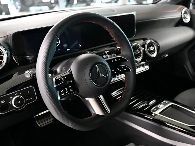 Mercedes-Benz CLA 250 AMG Line 4matic
