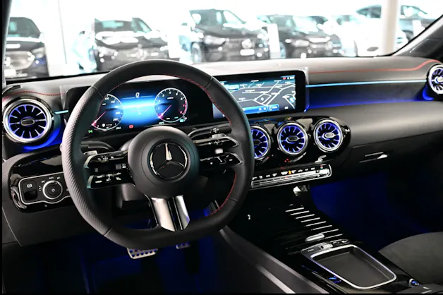 Mercedes-Benz CLA 250 AMG Line 4matic