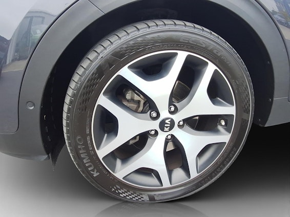 Vehicle image 11 Vehicle image 11