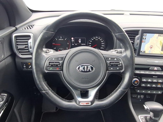 Vehicle image 8 Vehicle image 8