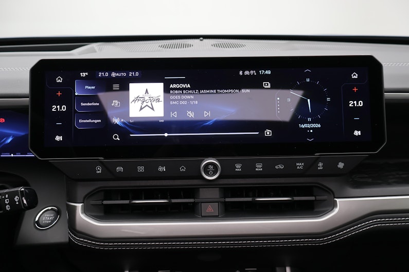 Vehicle image JEEP COMPASS